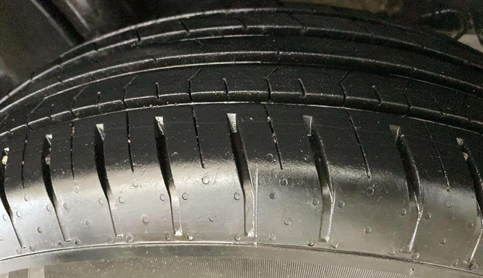 2022 Tata PUNCH ACCOMPLISHED MT, Petrol, Manual, 11,399 km, Right Rear Tyre Tread