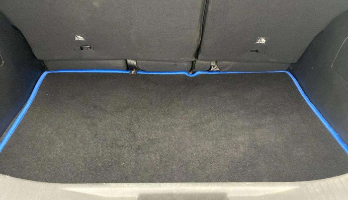 2022 Renault Kiger RXZ TURBO CVT, Petrol, Automatic, 28,339 km, Boot Inside