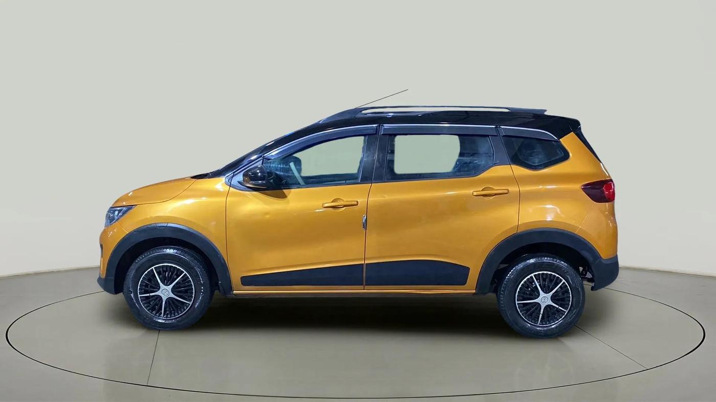 2022 Renault TRIBER RXT, Petrol, Manual, 13,531 km, Left Side
