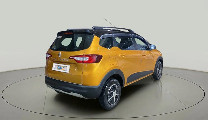 2022 Renault TRIBER RXT, Petrol, Manual, 13,445 km, Right Back Diagonal