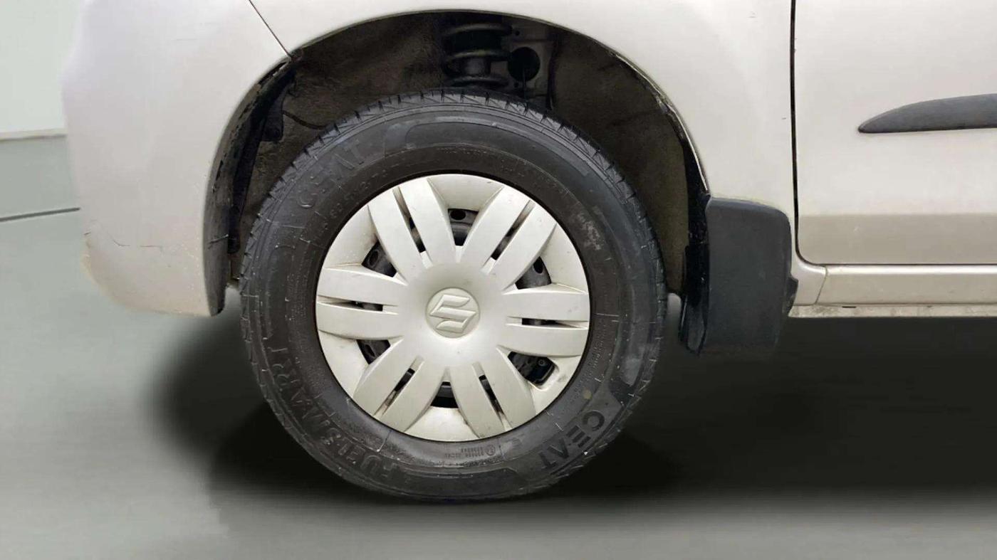 2022 Maruti Alto LXI OPT CNG, CNG, Manual, 39,156 km, Left Front Wheel