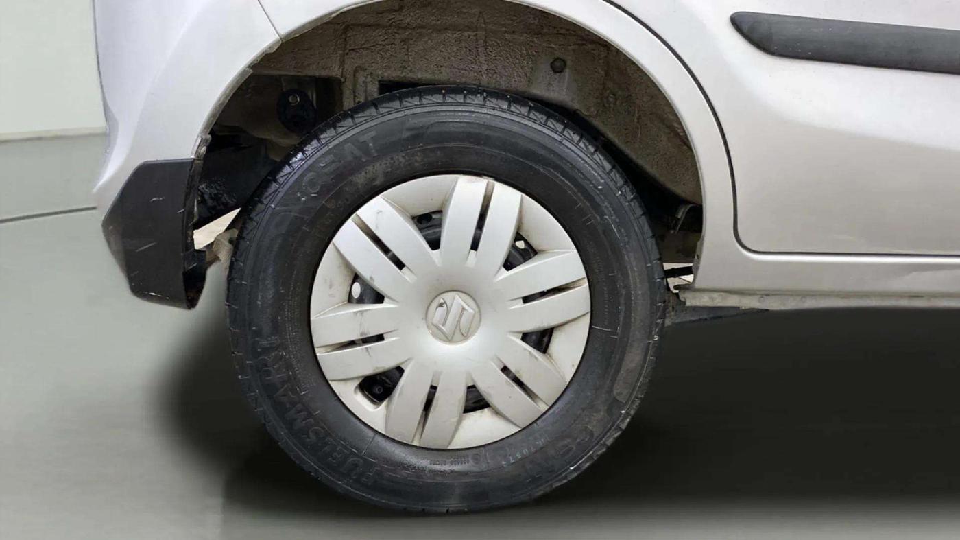 2022 Maruti Alto LXI OPT CNG, CNG, Manual, 39,156 km, Right Rear Wheel