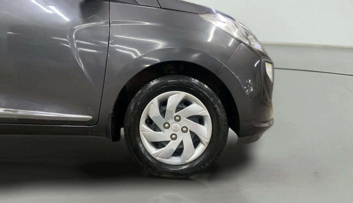 2022 Hyundai NEW SANTRO SPORTZ MT, Petrol, Manual, 22,792 km, Right Front Wheel
