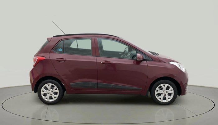 2016 Hyundai Grand i10 SPORTZ 1.2 KAPPA VTVT, Petrol, Manual, 72,073 km, Right Side View