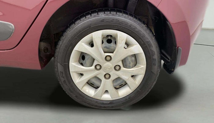 2016 Hyundai Grand i10 SPORTZ 1.2 KAPPA VTVT, Petrol, Manual, 52,449 km, Left Rear Wheel