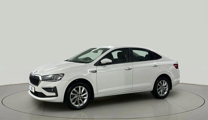 2022 Skoda SLAVIA AMBITION 1.0L TSI MT, Petrol, Manual, 40,975 km, Left Front Diagonal