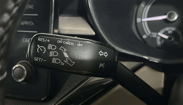 2022 Skoda SLAVIA AMBITION 1.0L TSI MT, Petrol, Manual, 40,975 km, Adaptive Cruise Control