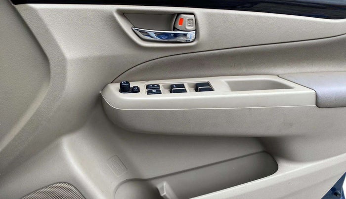 2018 Maruti Ciaz ALPHA DIESEL 1.3, Diesel, Manual, 30,483 km, Driver Side Door Panels Control