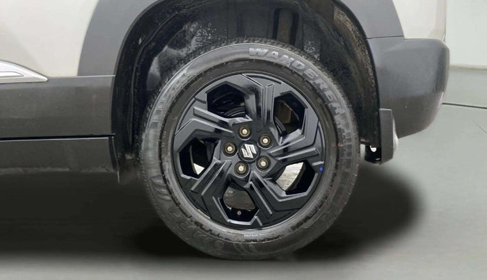 2022 Maruti BREZZA ZXI + SMART HYBRID, Petrol, Manual, 32,821 km, Left Rear Wheel