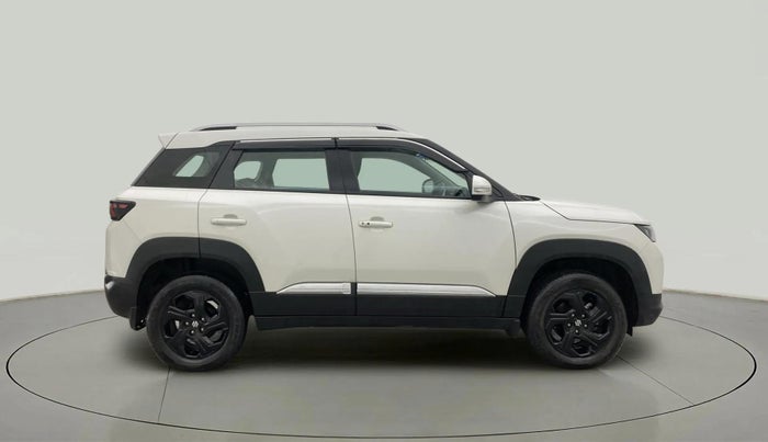 2022 Maruti BREZZA ZXI + SMART HYBRID, Petrol, Manual, 32,821 km, Right Side View