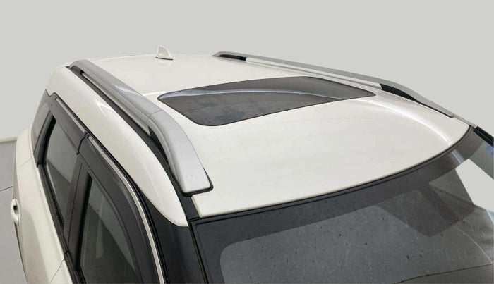 2022 Maruti BREZZA ZXI + SMART HYBRID, Petrol, Manual, 32,821 km, Roof