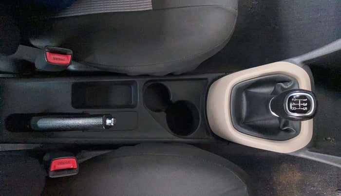 2018 Hyundai Grand i10 SPORTZ 1.2 KAPPA VTVT, Petrol, Manual, 71,436 km, Gear Lever