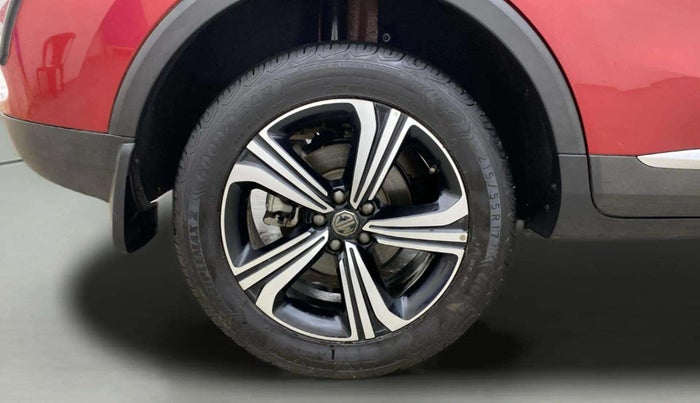 2022 MG ASTOR SAVVY 1.5 CVT S RED, Petrol, Automatic, 35,091 km, Right Rear Wheel
