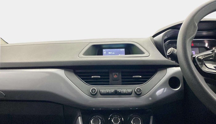 2020 Tata NEXON XMA PETROL, Petrol, Automatic, 80,898 km, Air Conditioner