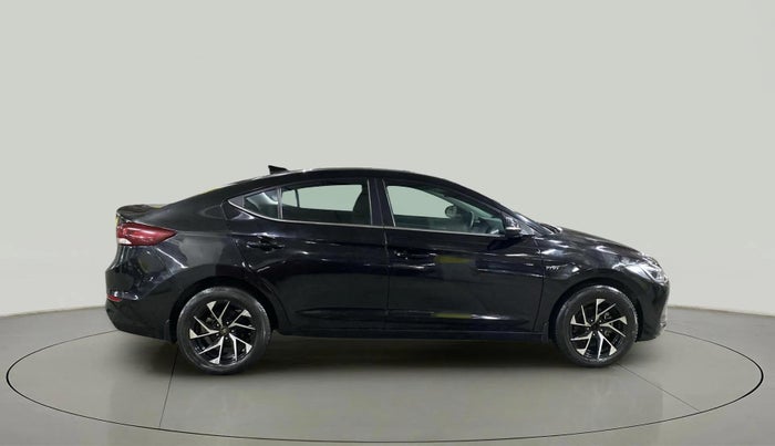 2018 Hyundai New Elantra 2.0 SX MT PETROL, Petrol, Manual, 71,566 km, Right Side View