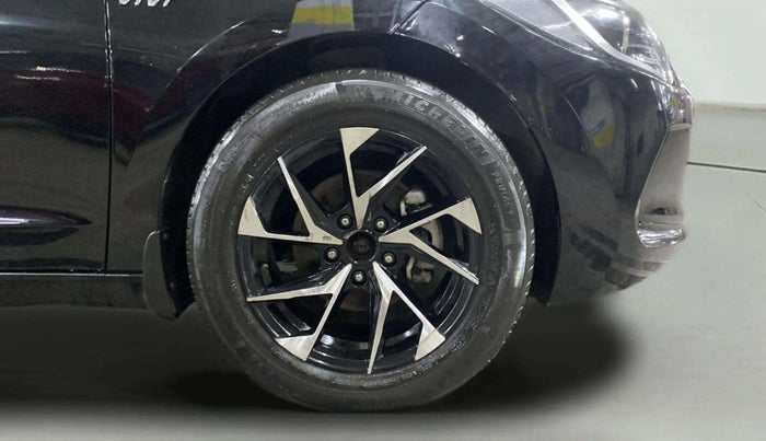 2018 Hyundai New Elantra 2.0 SX MT PETROL, Petrol, Manual, 71,566 km, Right Front Wheel