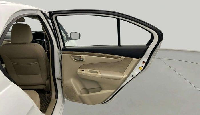 2019 Maruti Ciaz DELTA 1.5 SHVS MT PETROL, Petrol, Manual, 84,392 km, RHS Rear Door