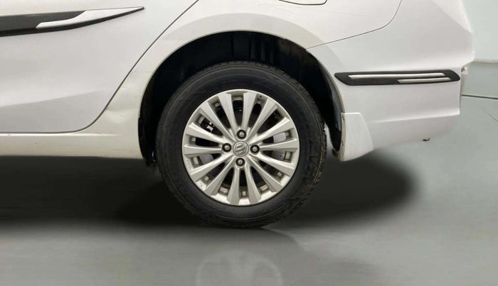 2019 Maruti Ciaz DELTA 1.5 SHVS MT PETROL, Petrol, Manual, 84,392 km, Left Rear Wheel
