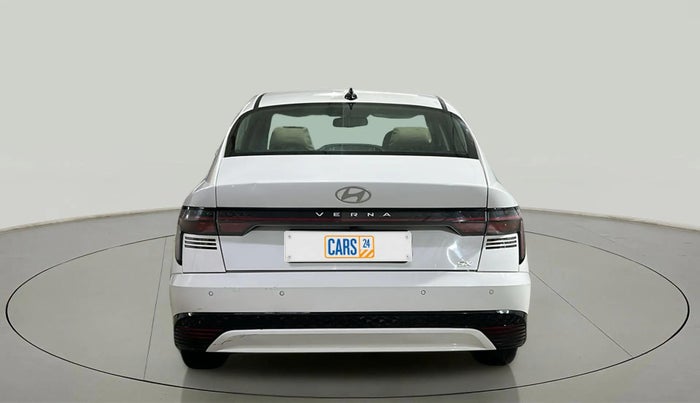 2024 Hyundai Verna SX 1.5 Turbo Petrol MT, Petrol, Manual, 15,919 km, Back/Rear