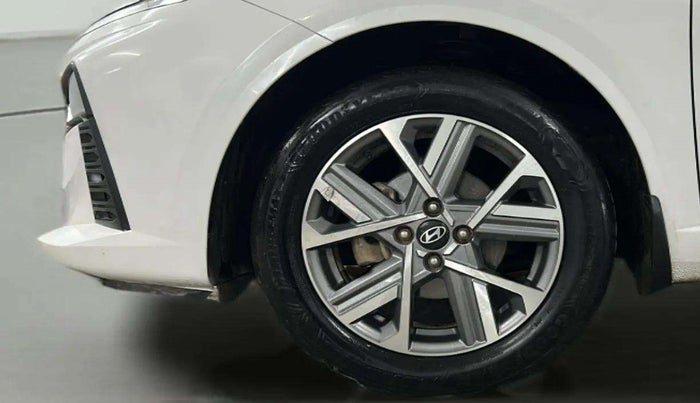 2024 Hyundai Verna SX 1.5 Turbo Petrol MT, Petrol, Manual, 15,919 km, Left Front Wheel