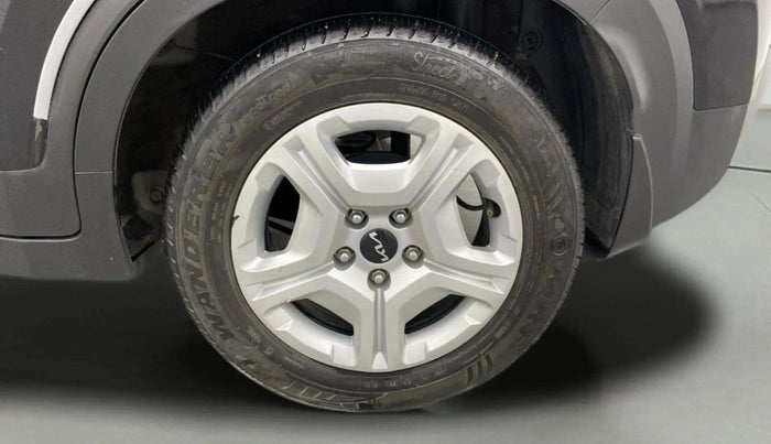 2021 KIA SONET HTK PLUS 1.2, Petrol, Manual, 23,571 km, Left Rear Wheel