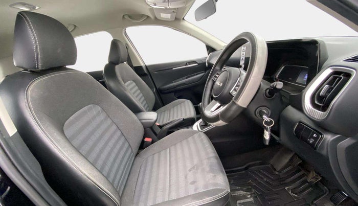 2021 KIA SONET HTK PLUS 1.2, Petrol, Manual, 23,571 km, Right Side Front Door Cabin