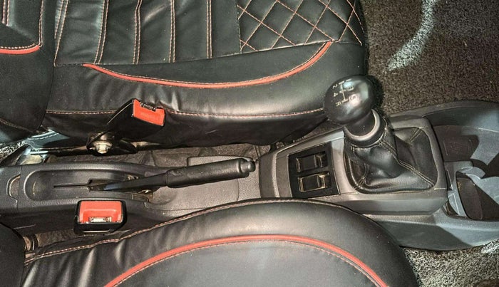 2018 Maruti Alto VXI PLUS, Petrol, Manual, 52,037 km, Gear Lever