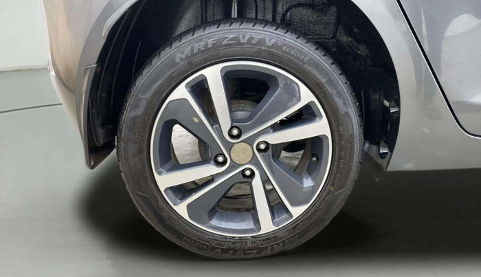 2022 Tata ALTROZ XZ PLUS I-TURBO PETROL, Petrol, Manual, 24,075 km, Right Rear Wheel