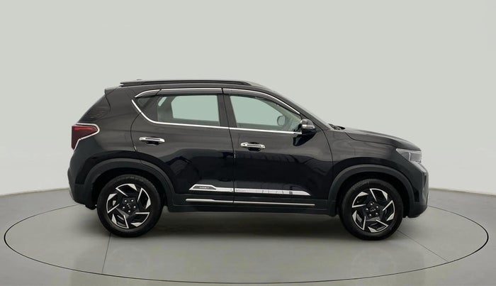2024 KIA SONET HTX 1.5 DIESEL MT, Diesel, Manual, 9,972 km, Right Side View
