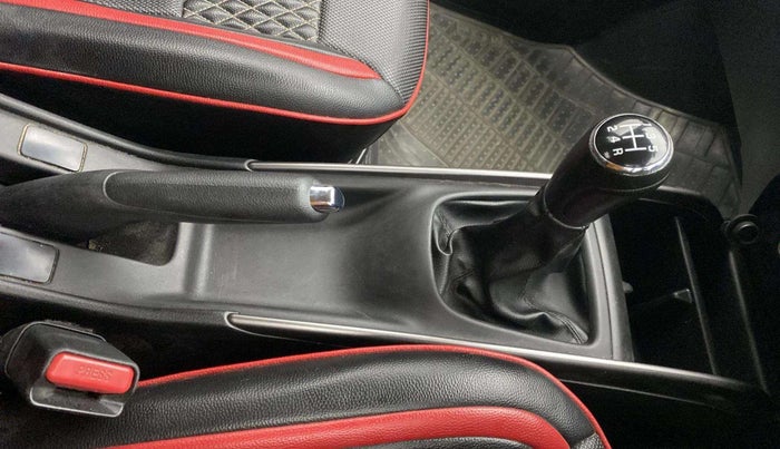 2019 Maruti Baleno ZETA PETROL 1.2, Petrol, Manual, 59,640 km, Gear Lever