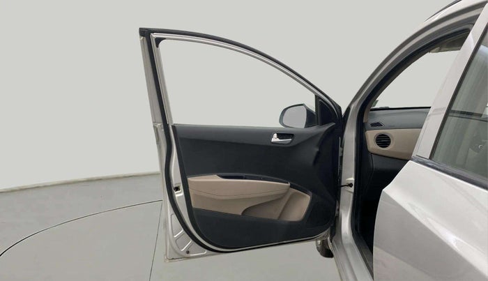 2017 Hyundai Grand i10 SPORTZ (O) 1.2 KAPPA VTVT, Petrol, Manual, 16,219 km, LHS Front Door
