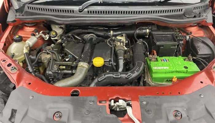 2018 Renault Captur RXT DIESEL, Diesel, Manual, 56,050 km, Engine View