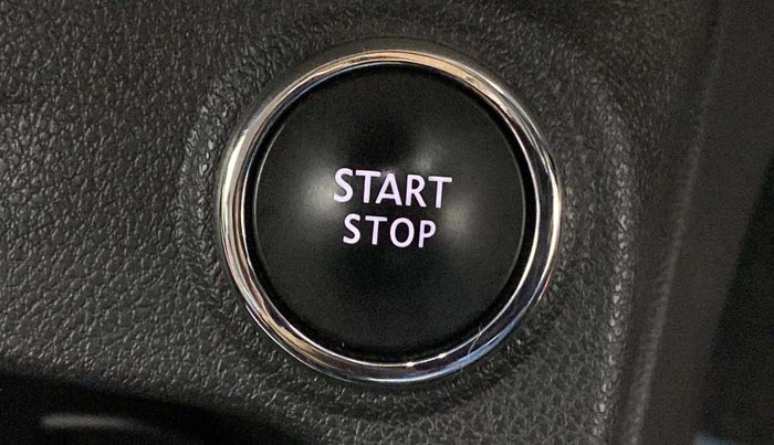 2018 Renault Captur RXT DIESEL, Diesel, Manual, 56,050 km, Keyless Start/ Stop Button