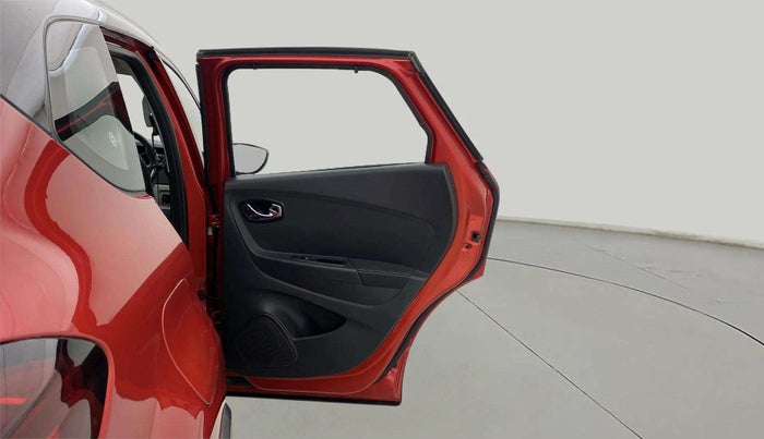 2018 Renault Captur RXT DIESEL, Diesel, Manual, 56,050 km, RHS Rear Door
