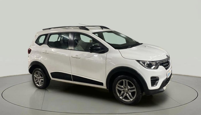 2022 Renault TRIBER RXZ, Petrol, Manual, 21,844 km, Right Front Diagonal