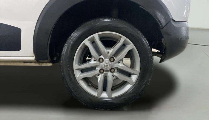 2022 Renault TRIBER RXZ, Petrol, Manual, 21,844 km, Left Rear Wheel