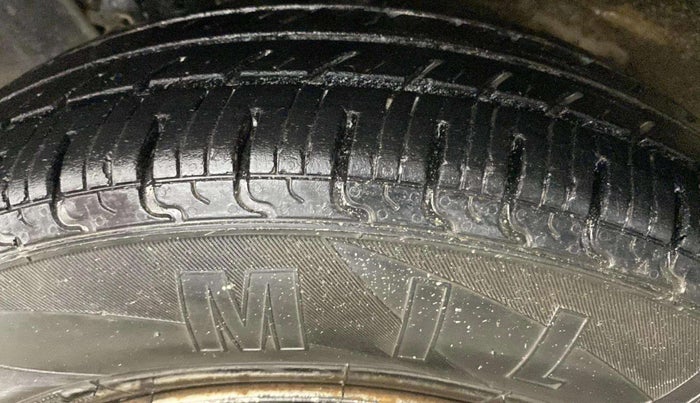 2019 Maruti New Wagon-R LXI CNG (O) 1.0, CNG, Manual, 64,055 km, Right Front Tyre Tread