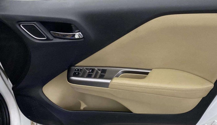 2018 Honda City 1.5L I-VTEC VX, Petrol, Manual, 52,712 km, Driver Side Door Panels Control