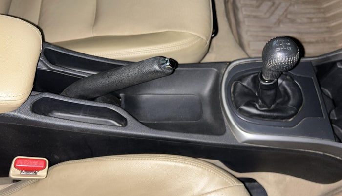 2018 Honda City 1.5L I-VTEC VX, Petrol, Manual, 52,712 km, Gear Lever