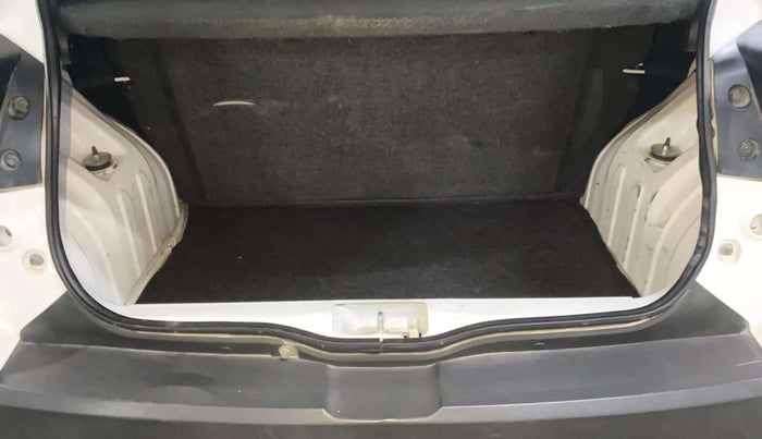 2021 Renault Kwid CLIMBER 1.0 (O), Petrol, Manual, 50,712 km, Boot Inside
