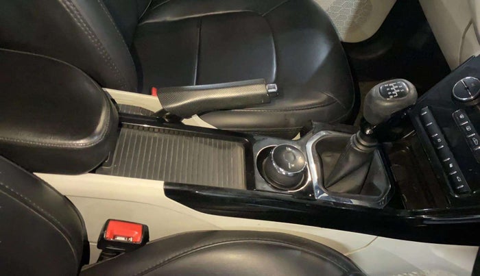 2020 Tata NEXON XZ PLUS PETROL, Petrol, Manual, 53,846 km, Gear Lever