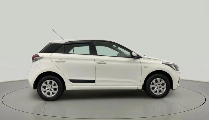 2018 Hyundai Elite i20 MAGNA EXECUTIVE 1.2, Petrol, Manual, 65,100 km, Right Side View
