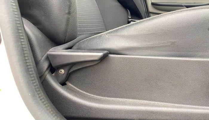 2019 Tata Tiago XE PETROL, Petrol, Manual, 34,897 km, Driver Side Adjustment Panel