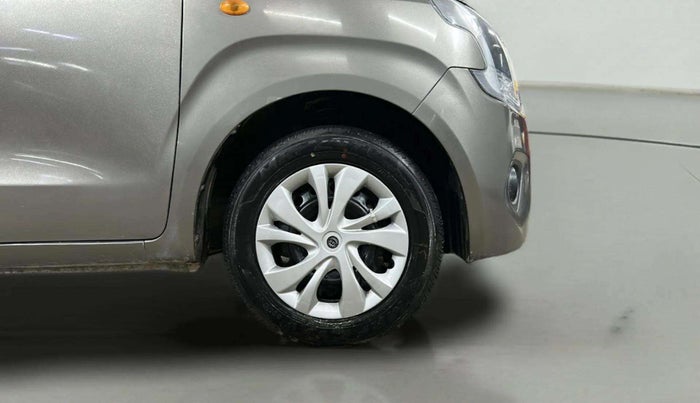 2022 Maruti New Wagon-R ZXI 1.2 AMT, Petrol, Automatic, 53,981 km, Right Front Wheel