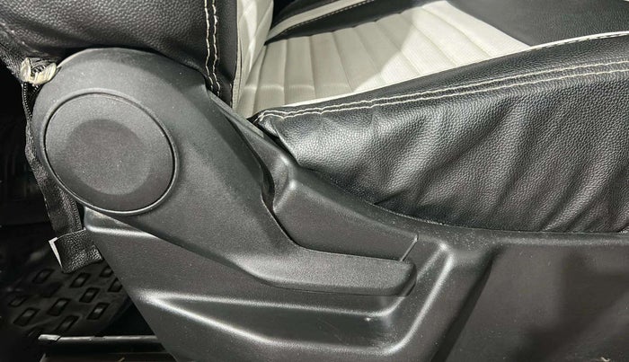 2022 Maruti New Wagon-R ZXI 1.2 AMT, Petrol, Automatic, 53,981 km, Driver Side Adjustment Panel