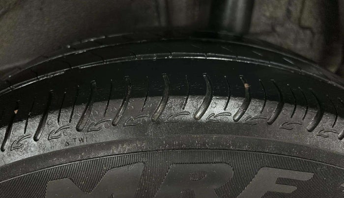 2022 Maruti New Wagon-R ZXI 1.2 AMT, Petrol, Automatic, 53,981 km, Left Rear Tyre Tread