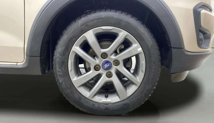 2019 Ford FREESTYLE TITANIUM PLUS 1.2 PETROL, Petrol, Manual, 1,00,380 km, Right Front Wheel