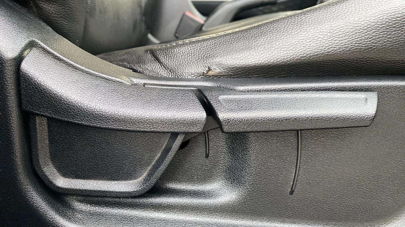 2021 Hyundai Creta EX 1.5 PETROL, Petrol, Manual, 41,983 km, Driver Side Adjustment Panel