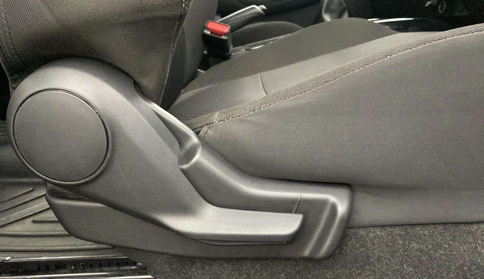 2021 Maruti Baleno SIGMA PETROL 1.2, Petrol, Manual, 49,190 km, Driver Side Adjustment Panel