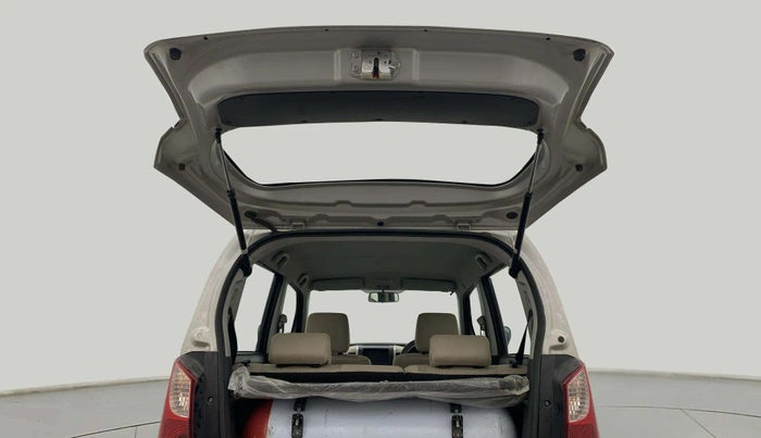 2017 Maruti Wagon R 1.0 LXI CNG, CNG, Manual, 52,583 km, Boot Door Open